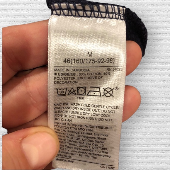 Gap Logo Sweatshirt - Picture 4 of 4